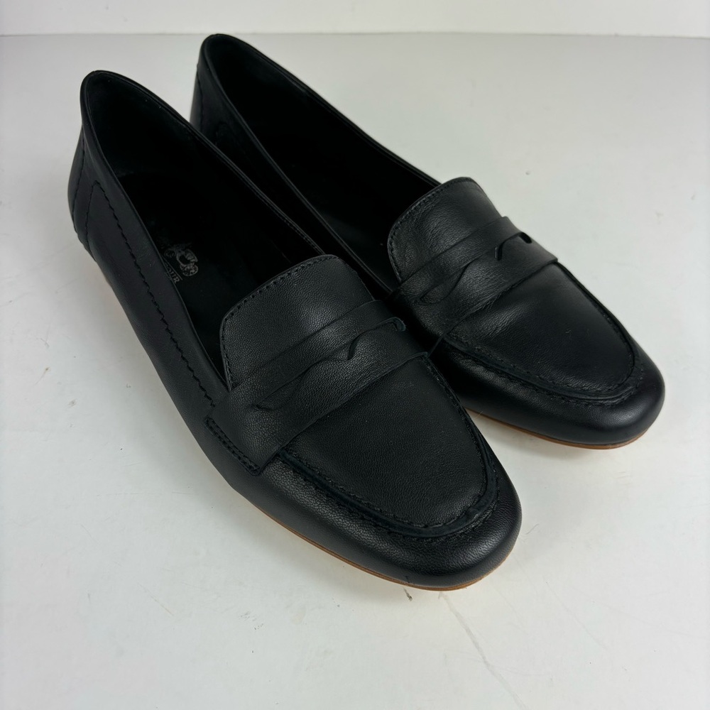Coach and Four Penny Loafer Womens 8 Black Leather Minimal Preppy Capsule